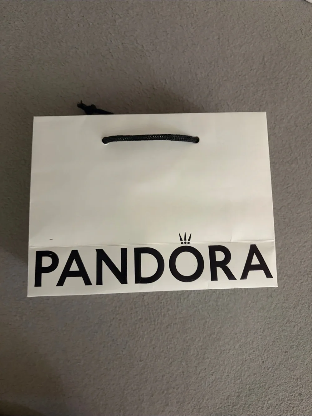 Pandora Sparkling Halo Hearts Ring Sterling silver